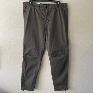 H&M Men’s Slim Fit Pants Size XL Gray Stretch Elastic Waist Pants NEW